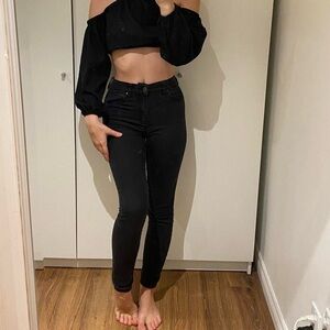 High waisted black skinny jeans